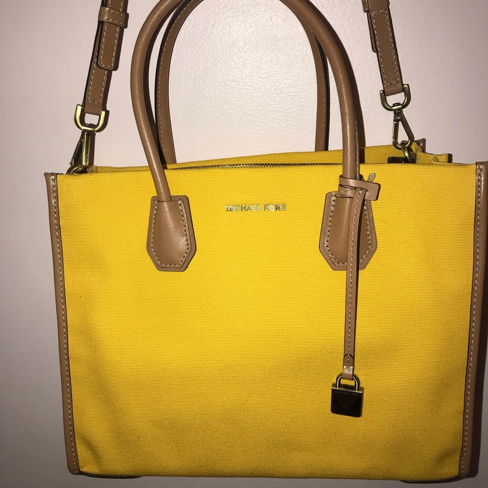 Michael Kors Mercer Tote Purse
